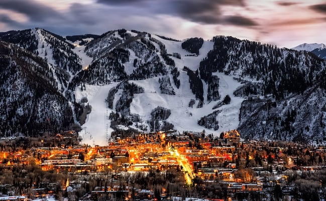 Guía de viaje a Aspen Snowmass: Cómo llegar, mejores atracciones y lo que debes saber para ir