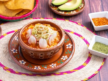 Pozole y cuatro comidas mexicanas más entre las 50 mejores sopas del mundo, según Taste Atlas