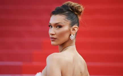 Bella Hadid presume abdomen plano en sesión de fotos