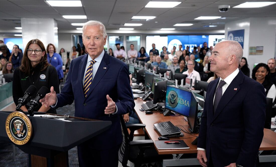 Joe Biden visita FEMA /EFE/EPA/Yuri Gripas / POOL
