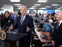 Joe Biden viajará el sábado a Florida para evaluar los daños de Idalia