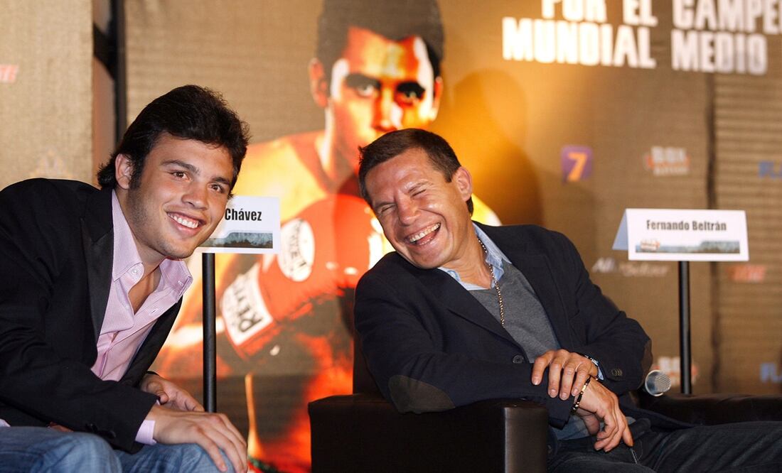 Julio César Chávez Jr. tenía orden de aprehensión en México desde 2023, confirma la FGR. Foto: EFE