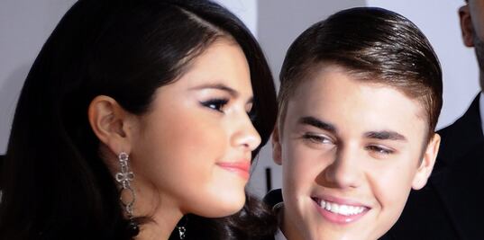Esto dice la canción de Selena Gómez sobre Justin Bieber