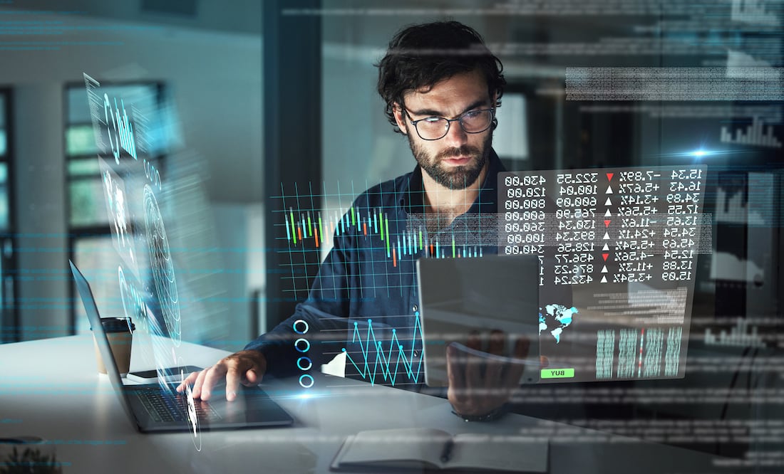Cambridge ofrece curso gratis y en línea sobre finanzas: requisitos y cómo aplicar. iStock/Jacob Wackerhausen