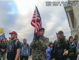 Asalto al Capitolio: Exlíder de Proud Boys enfrenta petición de 33 años de prisión por conspiración sediciosa