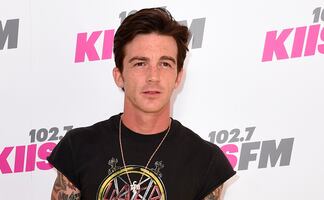 ¡Drake Bell está casado! Ella es su esposa Janet Von Schmeling