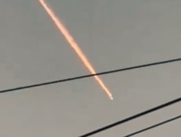 Captan misterioso objeto en el cielo de la CDMX: ¿Ovni, asteroide o meteorito? VIDEO