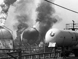 Explosión de pipa de gas en Iztapalapa revive tragedia de San Juanico, donde murieron más de 500 personas