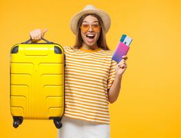 ¿Cuál es el mejor día y hora para comprar boletos de avión? Conoce los mejores consejos para viajar barato