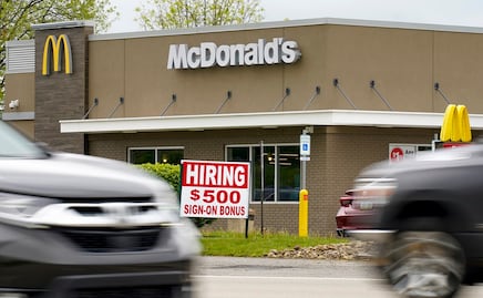 Entre 11 y 20 dólares la hora: McDonald's aumenta salarios en restaurantes