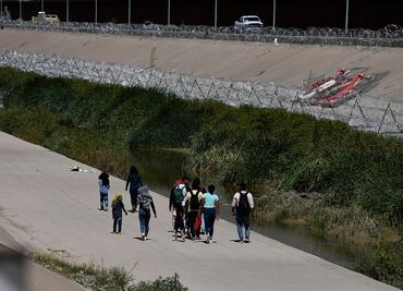 Migrantes varados en norte de México arriesgan sus vidas por su deseo de cruzar a Estados Unidos
