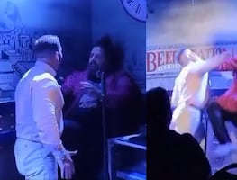 Padre golpea a famoso comediante en el escenario por comentarios inapropiados hacia su bebé