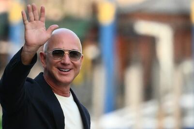 ¿Jeff Bezos compró el Liverpool? Esto se sabe de la participación del fundador de Amazon en el club