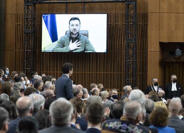 Con emotivo discurso ante el Parlamento canadiense, Zelenski urge apoyo