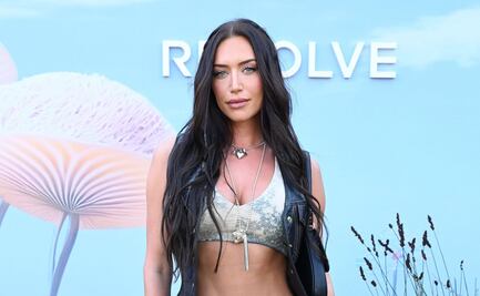 Amiga de Kylie Jenner presume silueta irreal en microbikini y rompe el internet