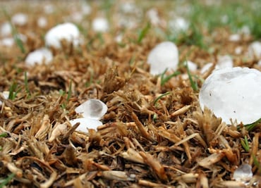 Muere bebé al ser golpeada por granizo durante violenta tormenta