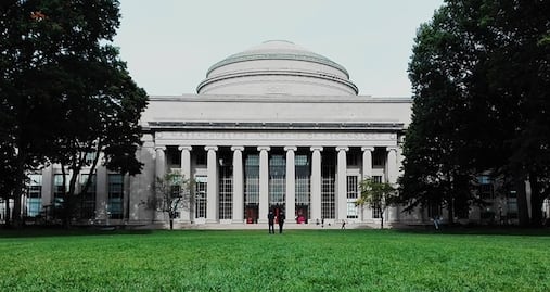 ¿Cuánto cuesta estudiar en el Instituto Tecnológico de Massachussets?