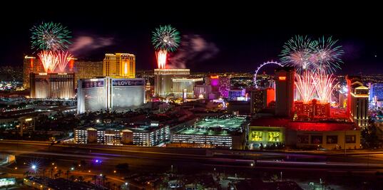 Fuegos artificiales: una tradición espectacular (y contaminante) en EU
