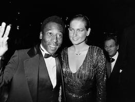 Pelé: tres esposas, siete hijos y una vida de telenovela con éxitos y escándalos