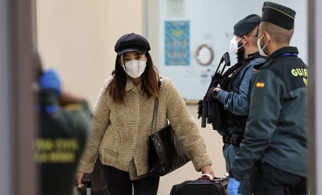 El Covid-19 regresa con fuerza en Estados Unidos, Reino Unido y Francia. Foto agencias