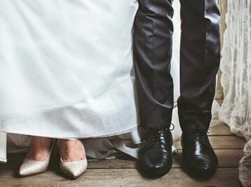 "No hacemos bodas gay ni con mezcla de razas”, dicen a pareja en salón de Mississippi