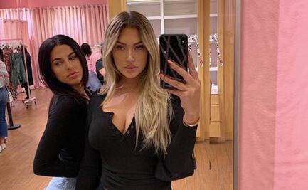 Amiga de Kylie Jenner delinea su figura con minivestido negro