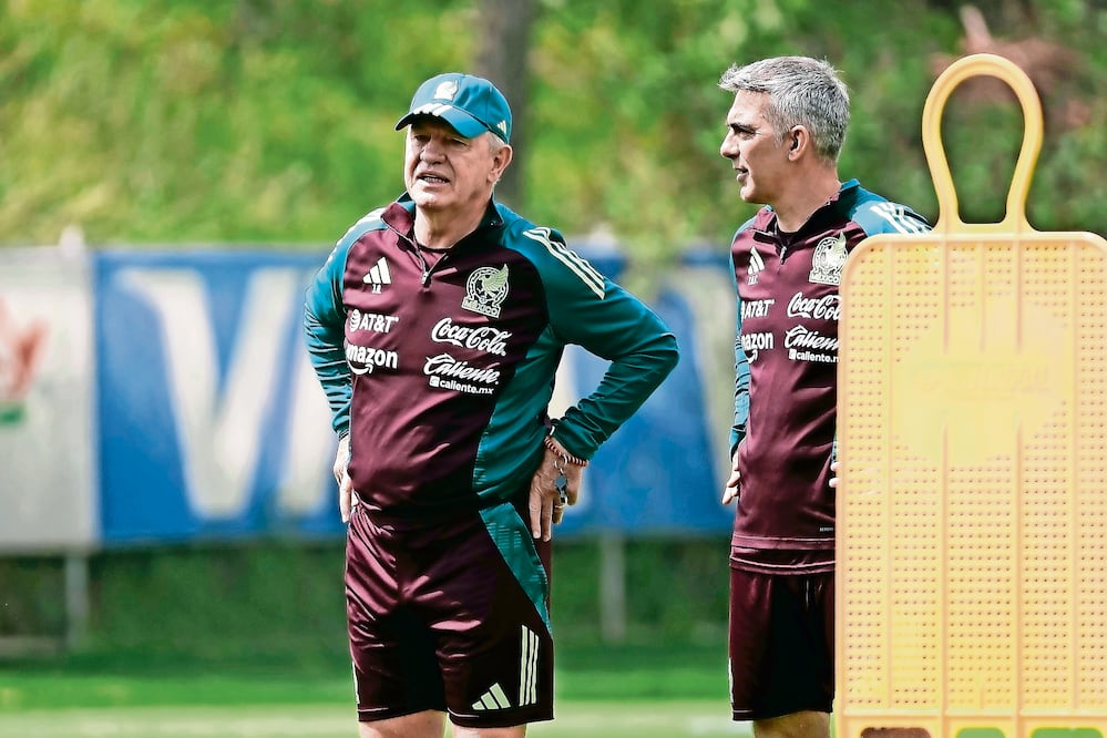 De la rebelión al respaldo: Chivas da giro y apoya al Tri tras desatar polémica por convocados. EFE/José Méndez