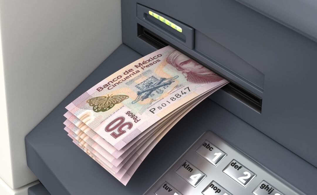 Día de Muertos: Abren los bancos el 1 y 2 de noviembre. Foto: iStock/selensergen