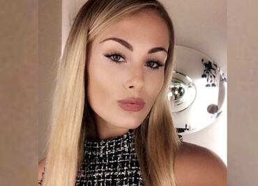 La novia de Luis Miguel presume silueta con micro bikini negro