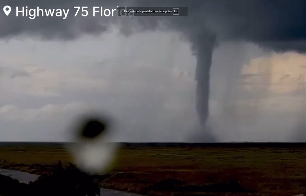 Huracán Milton desata alerta de tornados en el sur de Florida: autoridades piden extrema precaución. Foto tomada de X: @rawsalerts