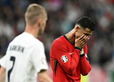Portugal avanza a cuartos de final tras dramática tanda de penaltis contra Eslovenia; Ronaldo falla penal y rompe en llanto