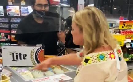 Mujer de Texas escupe en tienda al negarse a usar cubrebocas