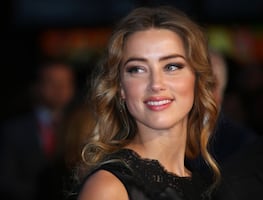 Amber Heard presume belleza al natural mientras se ejercita en Madrid