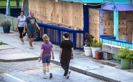 Idalia sigue fortaleciéndose y se convertirá "pronto" en un huracán mayor rumbo a Florida