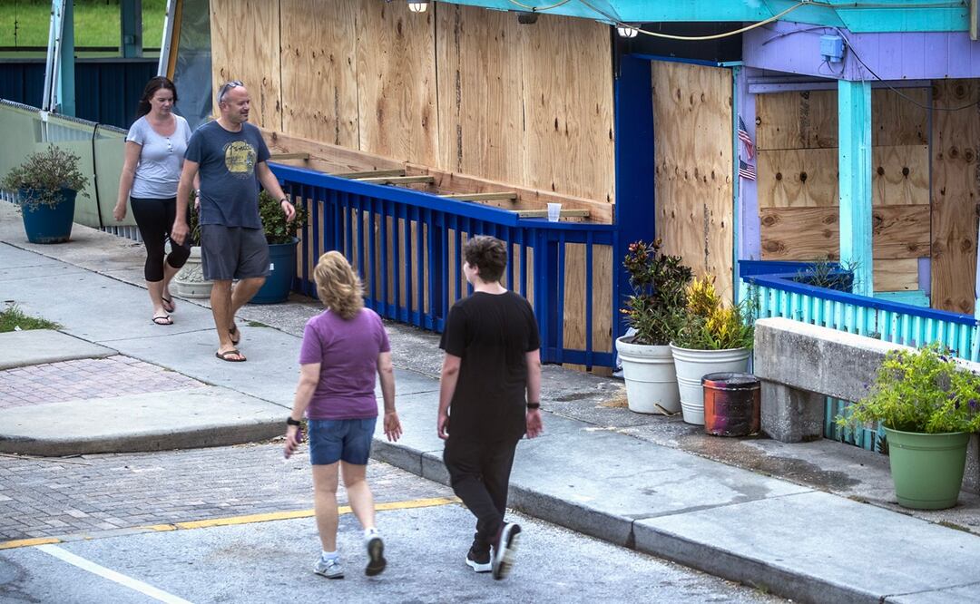 Idalia sigue fortaleciéndose y se convertirá "pronto" en un huracán mayor rumbo a Florida. Foto: EFE