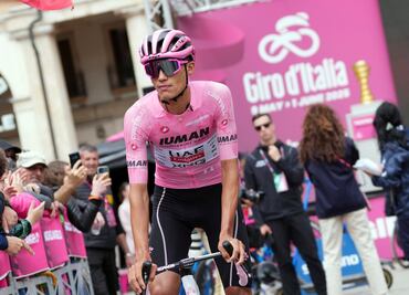 Isaac Del Toro sigue líder en el Giro de Italia ¿Se puede ver la carrera en México?