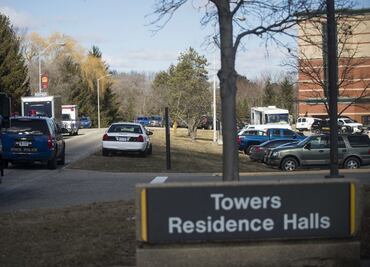 Investigan abusos sexuales contra atletas de Universidad de Michigan