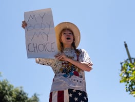 California y Nueva York planean convertirse en 'santuarios del aborto'