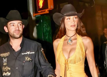 Bella Hadid se roba todas las miradas con sexy look vaquero junto a su novio 'mexicano'