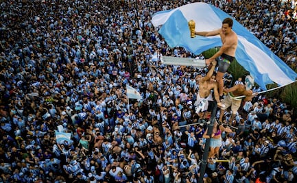 Ante crisis económica, Argentina se consuela con Messi y su campeonato en el Mundial de 2022