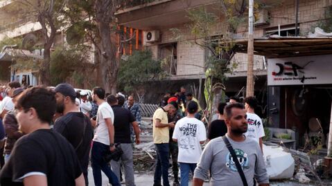 México urge a sus ciudadanos en Israel e Irán "a considerar el traslado de inmediato"