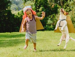 ¿Por qué crecer con un perro en casa puede ser bueno para los niños? Esto dice la ciencia