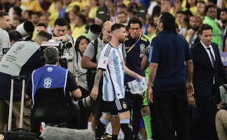 Messi y la selección argentina se retiran del Maracaná tras enfrentamientos entre hinchas