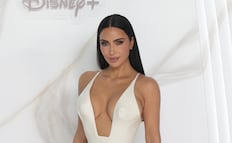 Kim Kardashian conquista la CDMX con look de impacto en estreno de ‘Todo vale’