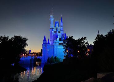 Disney incrementa tarifas en sus parques de California y Florida