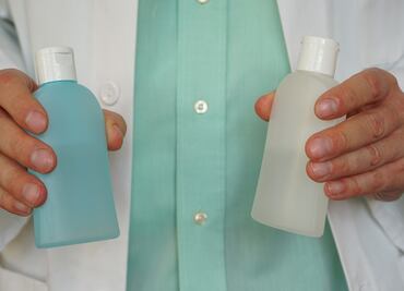 Tres personas mueren y una queda ciega por beber gel antibacterial