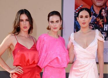 Hija de Demi Moore se quita la blusa y posa "libre" en su cumpleaños