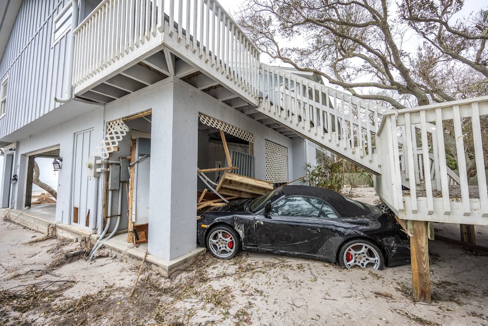 Huracán Milton deja daños por $50,000 millones de dólares en EU, dice Biden. Foto: EFE