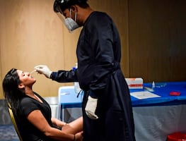 ¿Quiénes pueden ingresar a Estados Unidos sin prueba de Covid-19?