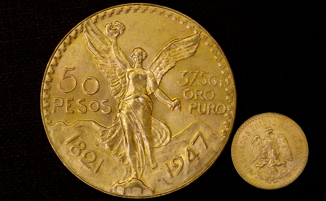 El centenario de oro que puedes comprar en Sears por más de 140 mil pesos. Foto: Canva